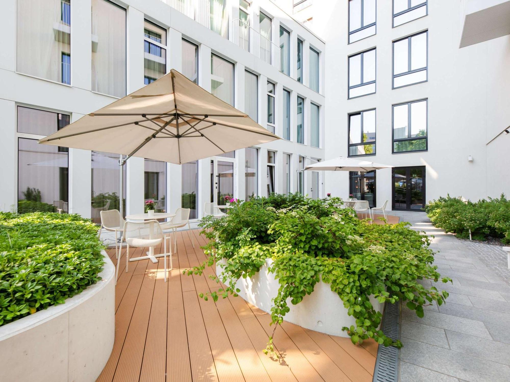 Movenpick Hotel Tallinn Exteriör bild