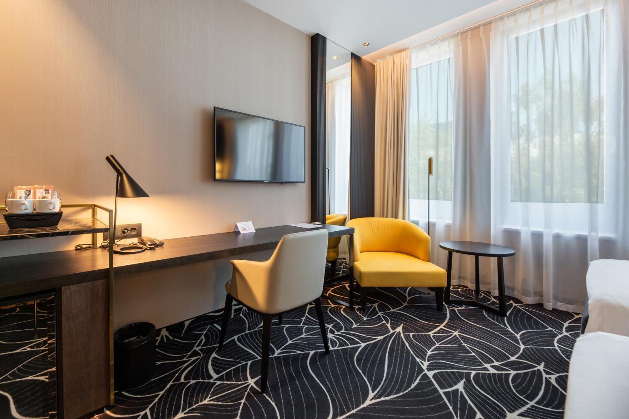 Movenpick Hotel Tallinn Exteriör bild
