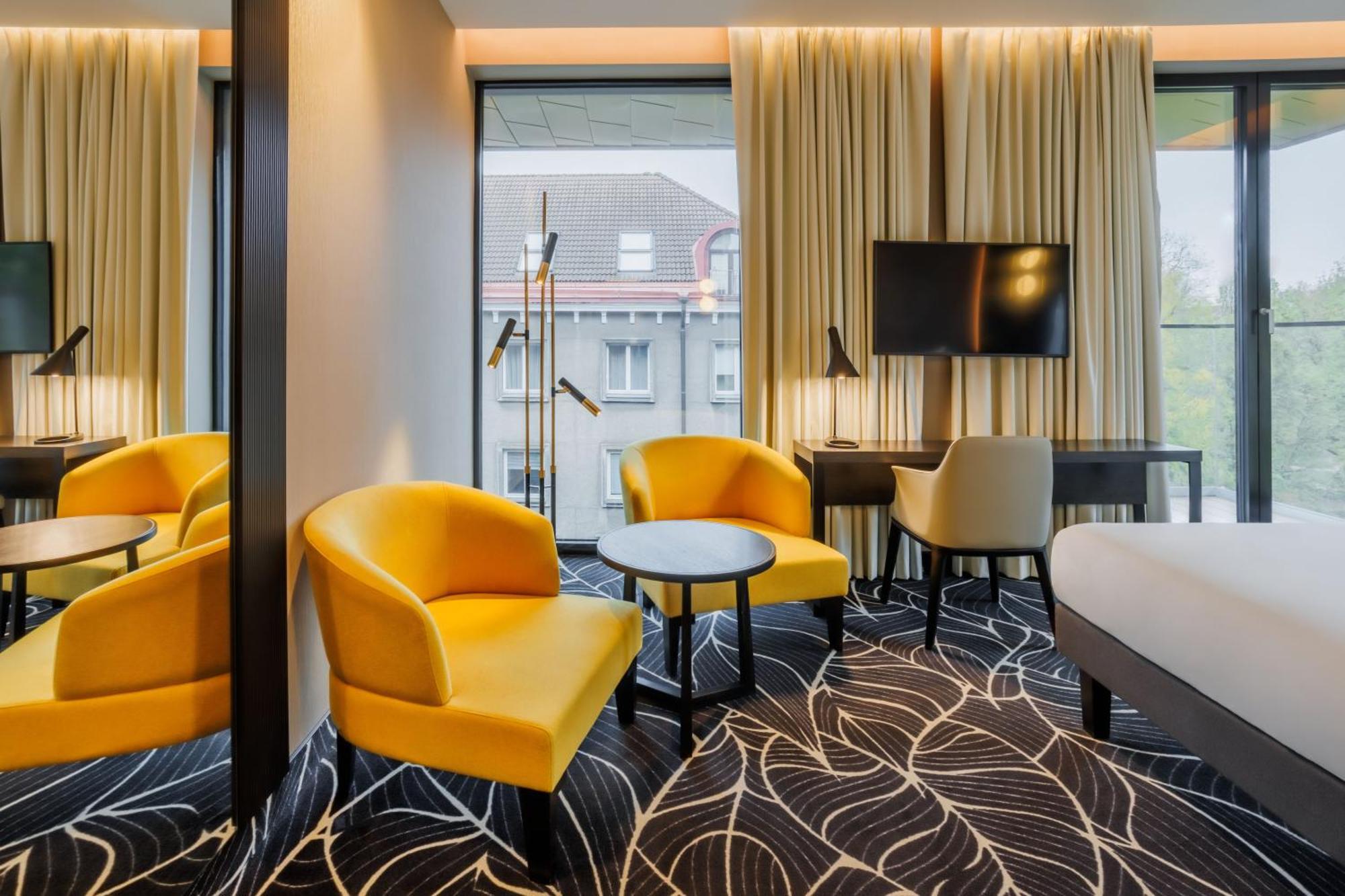 Movenpick Hotel Tallinn Exteriör bild