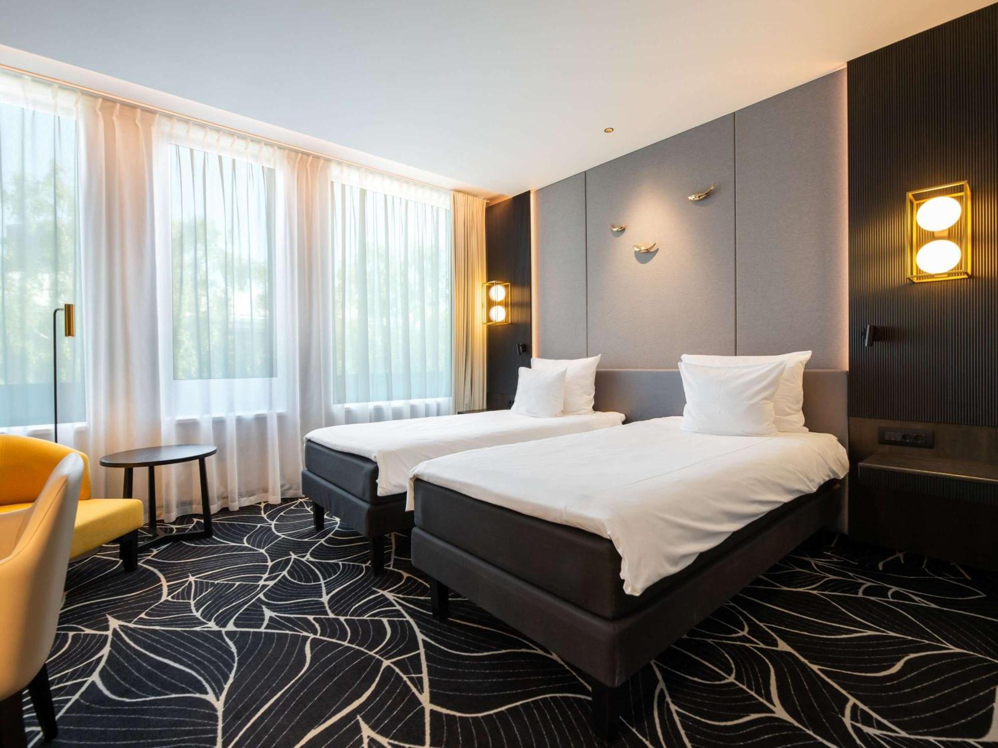 Movenpick Hotel Tallinn Exteriör bild